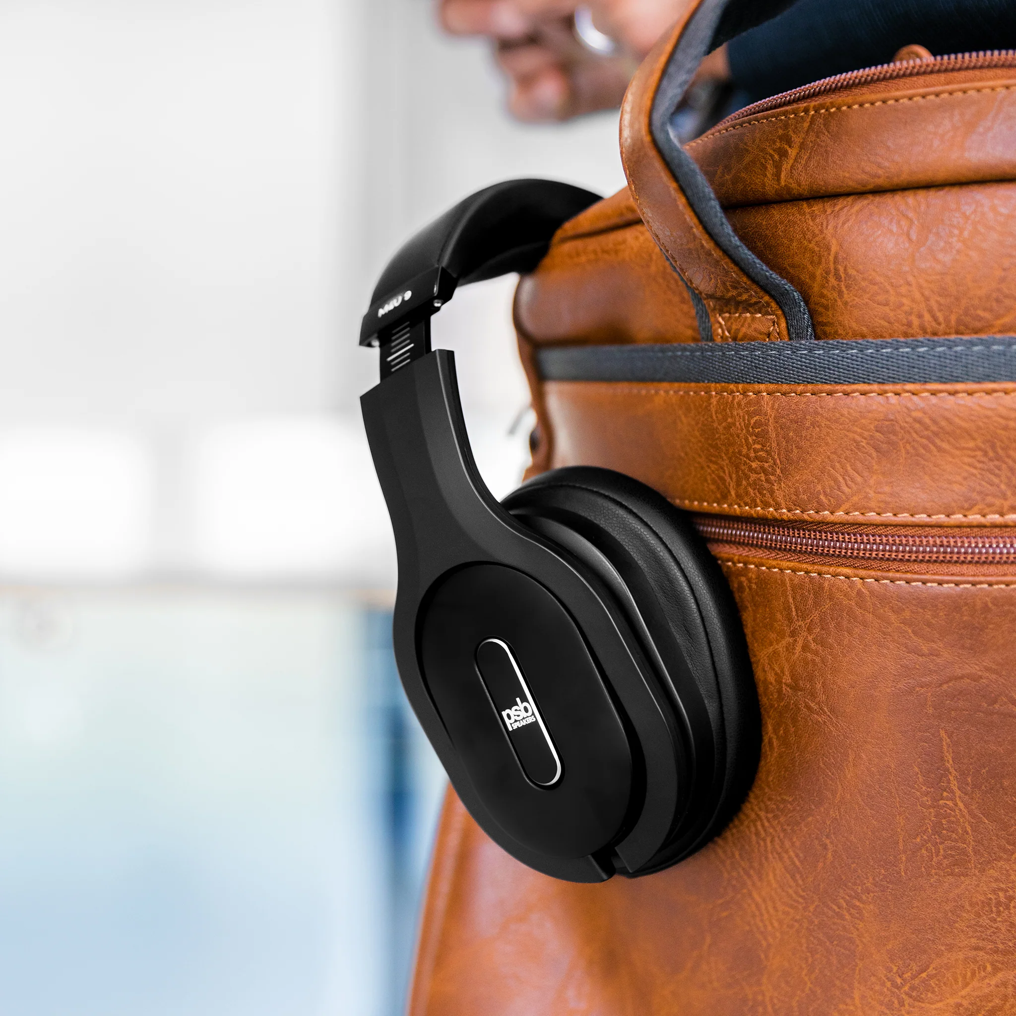 PSB M4U 9 Wireless ANC Headphones - Image 4