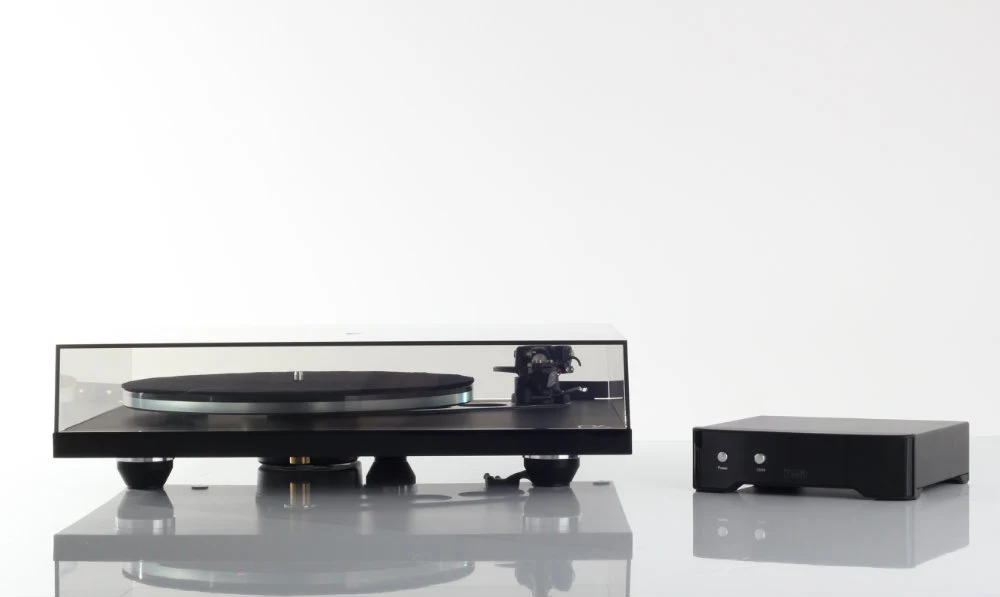 Rega Planar 6 Turntable - Image 8